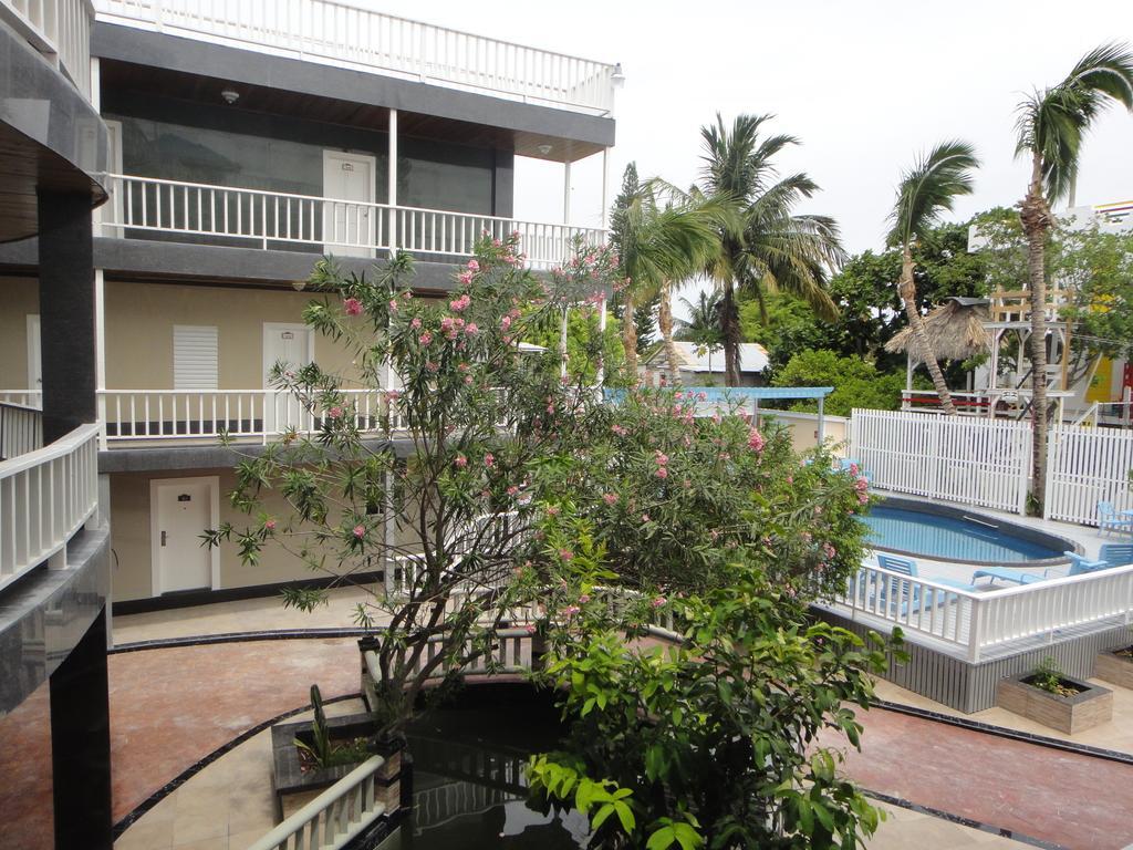 China Town Hotel Caye Caulker Εξωτερικό φωτογραφία