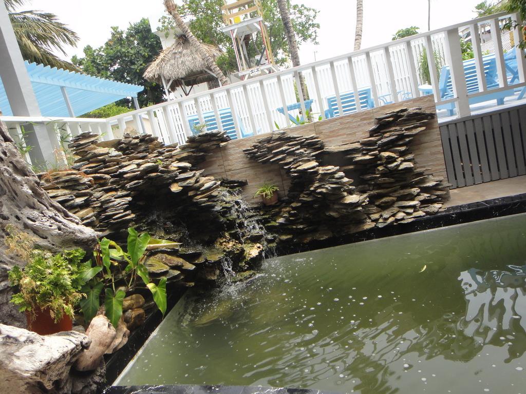 China Town Hotel Caye Caulker Εξωτερικό φωτογραφία